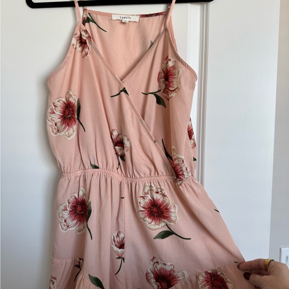 Lydella Pink Floral Romper - Picture 3 of 5